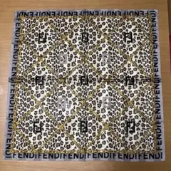 FENDI フェンディ 大判ハンカチ スカーフ ズッカ 豹柄 チェーン（58㎝）のサムネイル
