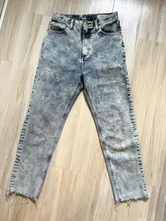 HYKE ケミカルウォッシュ デニムパンツ テーパード デニム ジーンズ 29のサムネイル