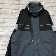 コロンビア　マウンテンパーカー　グレーL ロゴ刺繍アウトドア0109