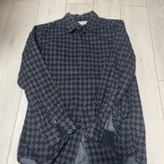 ブラック系 ダイヤ柄 長袖シャツ L
