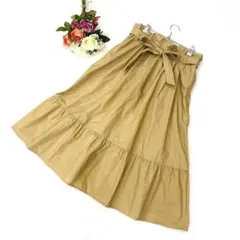 美品✨ユニクロ（L）ハイウエスト ベルテッド ティアード スカート ベージュ