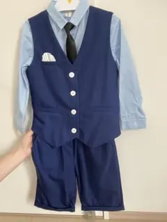 入学式　ネイビー フォーマルベストスーツ (4点セット)130センチ