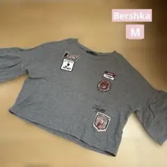 Bershka パッチ付きグレーTシャツ M