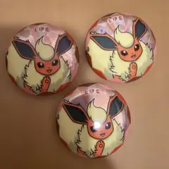 ポケモンカード 海外限定 正規品 イーブイ 缶バッジ 3点 - メルカリ
