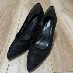 美品　RANDA ブラック　グリッター　パンプス　24.5㎝のサムネイル