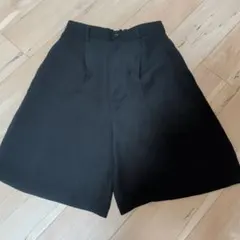 GU センタープレスバミューダパンツ