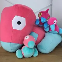 ポリゴン ぬいぐるみ 4体セット（プライズ限定品＋Pokemonfit×3） 2026年最新】ポリゴン2 ぬいぐるみの人気アイテム - メルカリ