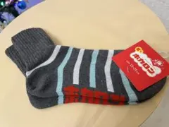 人気✨靴下ホカロン ✨注目ストライプソックス 23-25cm あたたかい
