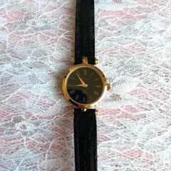 ✨ヴィンテージ✨GUCCI✨シェリーライン　レディース腕時計※ MN43