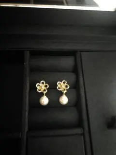 お値下げ中【美品】パールのピアス