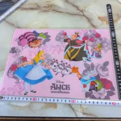 東京ディズニーリゾート限定 不思議の国のアリス クリアファイル新品✨️のサムネイル