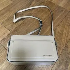 & chouette ショルダーバッグ ベージュのサムネイル