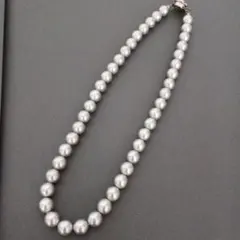 グレーパール ネックレス 花型クラスプ - メルカリ