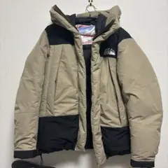 FIRST DOWN フード付きダウンジャケット