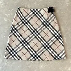 美品☆バーバリー ロンドン／メガチェック ミニスカート ベルト付き S ベージュのサムネイル