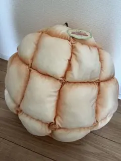 パン　メロンパン　特大　BIG リアル　ぬいぐるみ　クッション