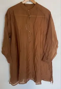 シアー バンドカラー ロングシャツ ブラウン　未使用品のサムネイル