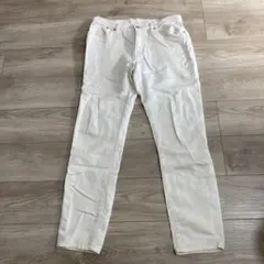 ホワイト ストレートデニム