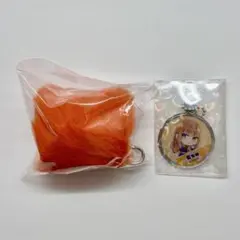 カラフルピーチ　えとさん　ポンポンキーホルダー