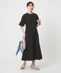 overE 自然にくびれるエンボスTシャツフレアワンピース 96サイズ