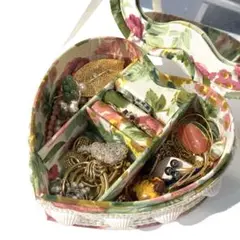 サ*ウ様 s1616 遺品整理 ジュエリー アクセサリー まとめ売 ゴールドカラ