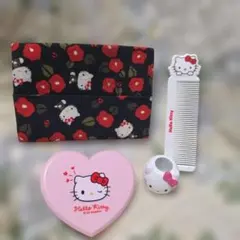 キティちゃん　４点セット　ミラー、コーム、ティッシュケース、歯ブラシスタンド