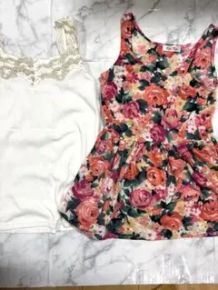 bye bye タンクトップ　花柄　白のサムネイル