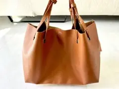 ハンドバック