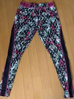 ZUMBA WEAR レギンス スパッツ 総柄のサムネイル