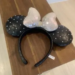 ディズニー カチューシャ 黒・白パール