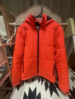 Under Armour オレンジ ダウンジャケット