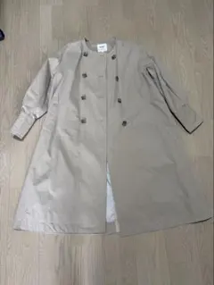 BEAMS HEART ノーカラー トレンチコート ベージュ Sのサムネイル