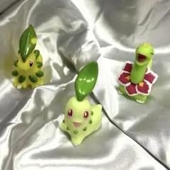 プレミア✳︎チコリータ進化セット