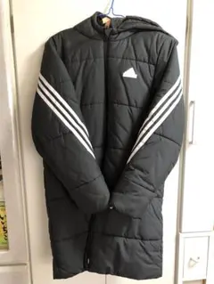 adidas フード付きブラック　ポリエステルベンチコート　ジュニア140