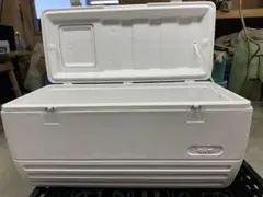 Item thumbnail for item 09f135bb-fccc-416b-9936-7ba1d66f9e76