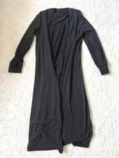 新品　黒のロングカーディガン 肌触りがよく　オールシーズン着用可能