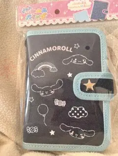 新品未開封　シナモンロール　デニムシール帳　デニムシールバインダー