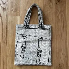 マークジェイコブス MARC JACOBS トートバッグ 総柄　ユニセックスのサムネイル