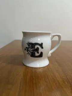 フランフラン　マグカップ E字
