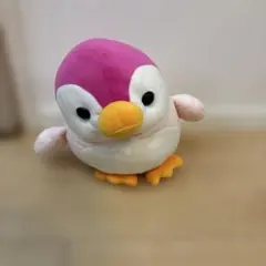 まる子さま専用　ピンクと白のペンギンぬいぐるみ