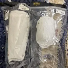 ZETT レッグガード エルボーガード セット ホワイト(セット売り)のサムネイル