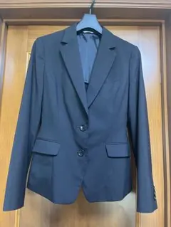 Item thumbnail for item 6bdd4e1f-e42b-48c7-ab8d-eca1673653ea