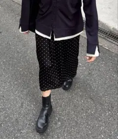 Discoat ドット柄サテンナロースカート