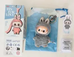 正規品 PIN FOR LOVE 【 W 】イニシャルミニラブブキーホルダー