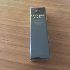 【新品未使用】クレ・ド・ポー ボーテ タンクレームエクラn オークル10