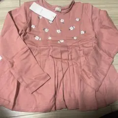 【新品タグ付未開封】プティマイン花柄刺繍 フレアシルエット 長袖カットソー