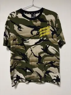 adidas 迷彩 Tシャツ