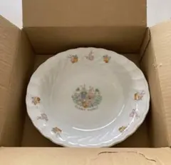 ラビットファミリー皿 先入れ 詰め放題(スプーン・からあげトレー・他)60サイズ