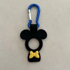 【新品】ディズニーリゾート　ペットボトルホルダー　カラビナ　ミッキー