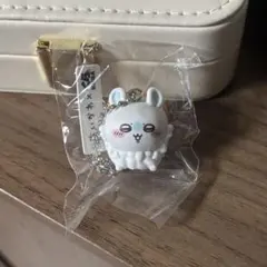 ちいかわ　くら寿司　フィギュア　モモンガ　キーホルダー